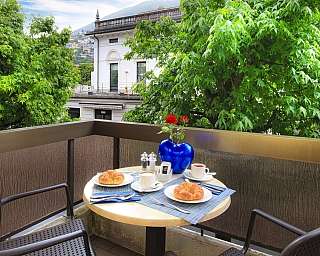Invitante colazione